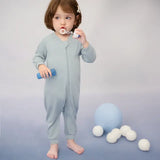 Nest Designs Long Sleeve Footless Sleeper (Solids)